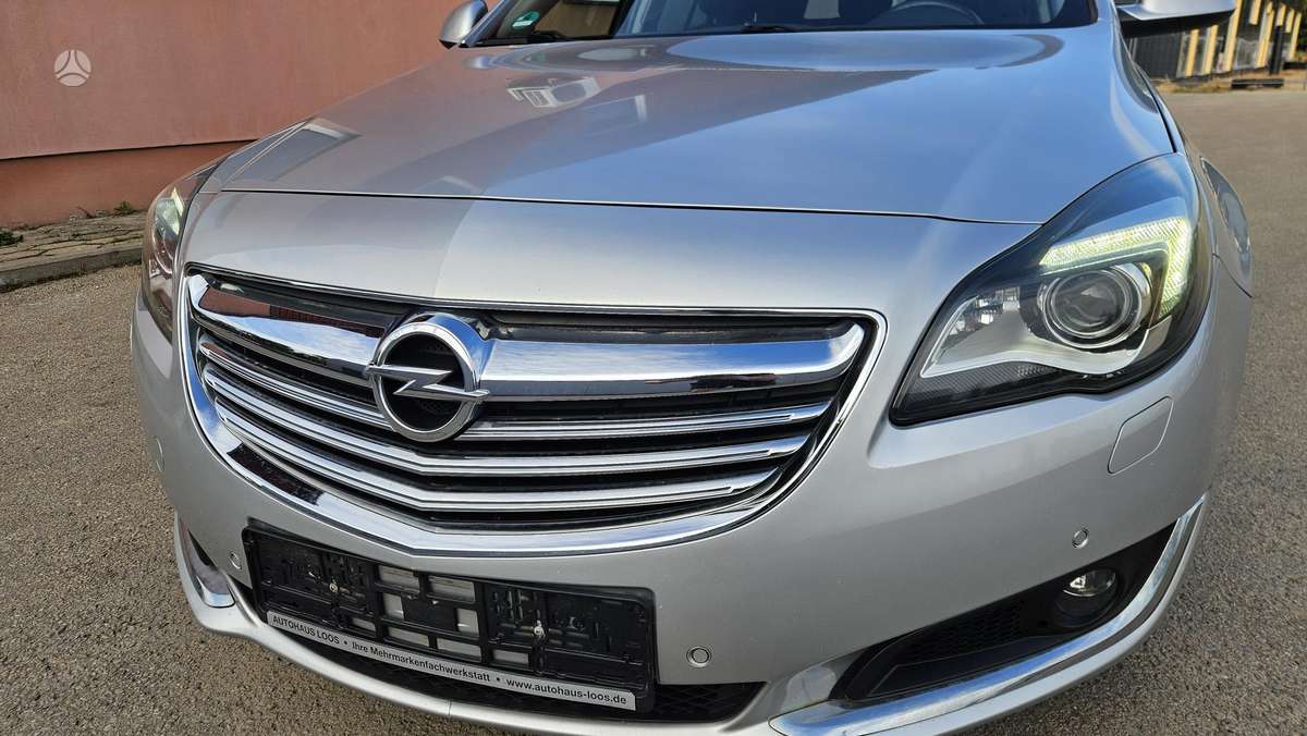Opel Insignia 2014 — rear view