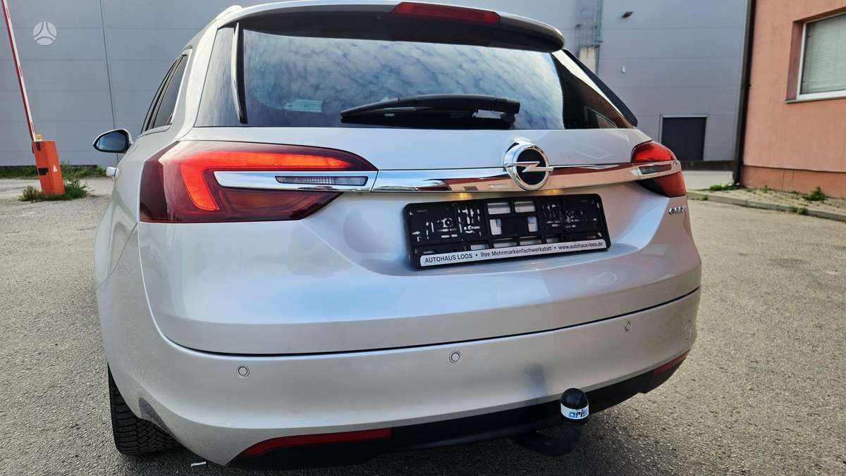 Opel Insignia 2014 — photo 38