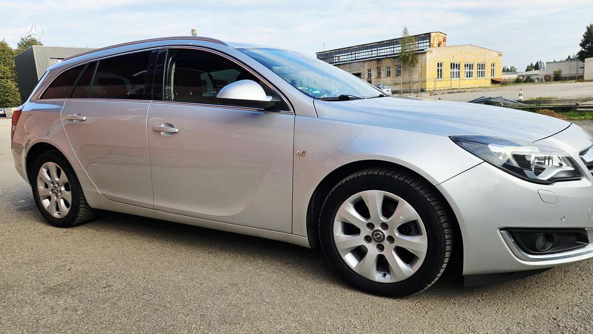 Opel Insignia 2014 — engine 2000 cm³, 163 HP (120kW)