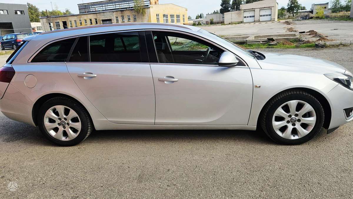 Opel Insignia 2014 — photo 5