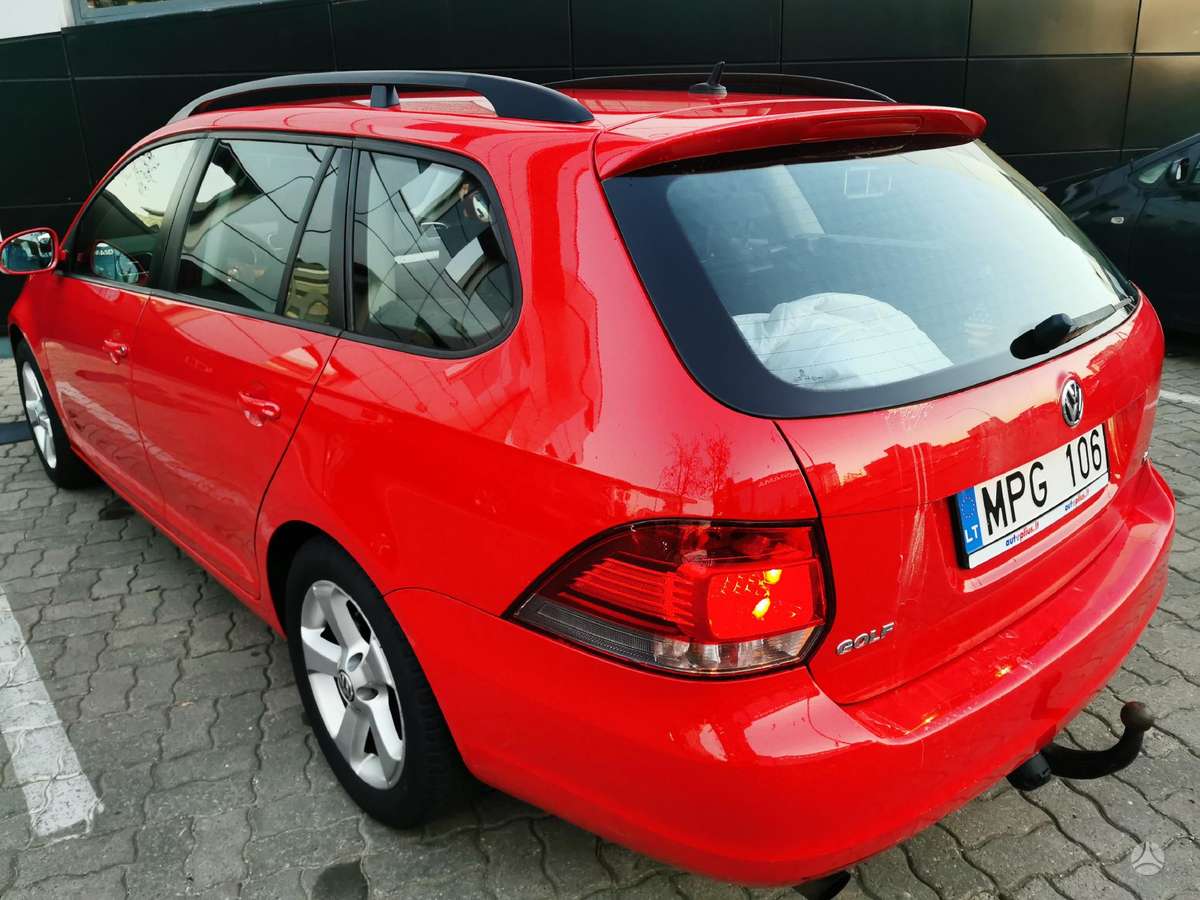 Volkswagen Golf 2011 — engine 105 HP (77kW)