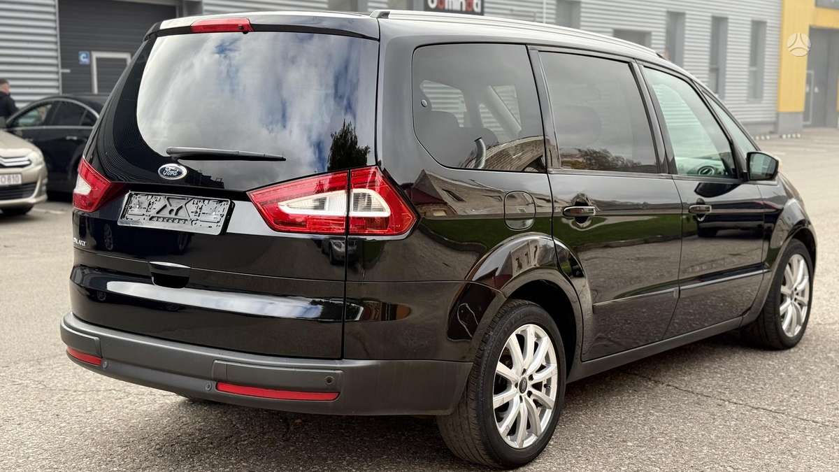 Ford Galaxy 2012 — photo 5