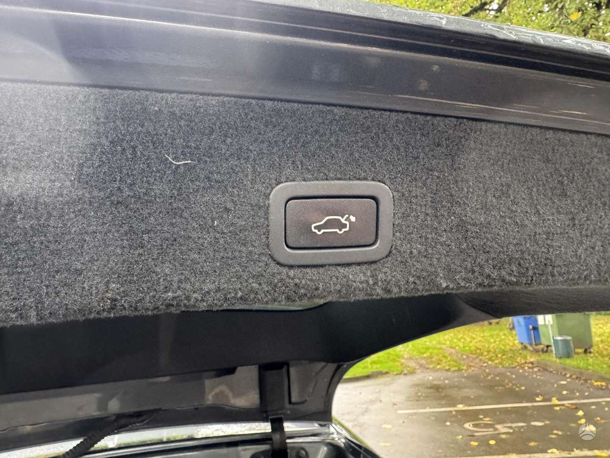 Volvo V70 2012 — photo 15
