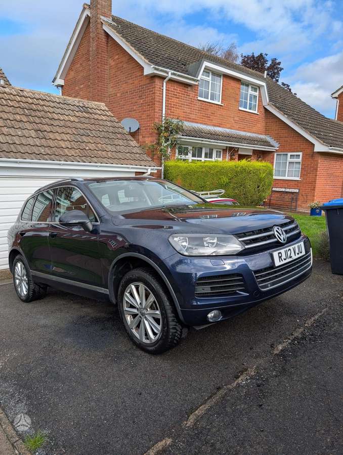 Volkswagen Touareg 2012 — авто для ЗСУ з Європи
