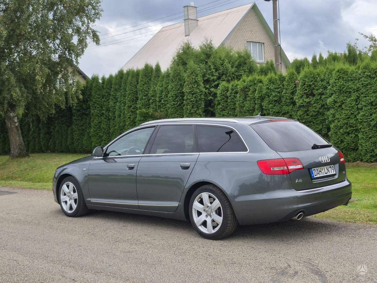 Audi A6 2011 — двигун 2698 cm³, 190 HP (140kW)