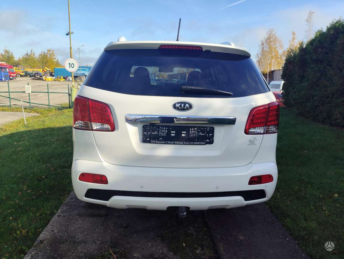 Kia Sorento 2012 — photo 5