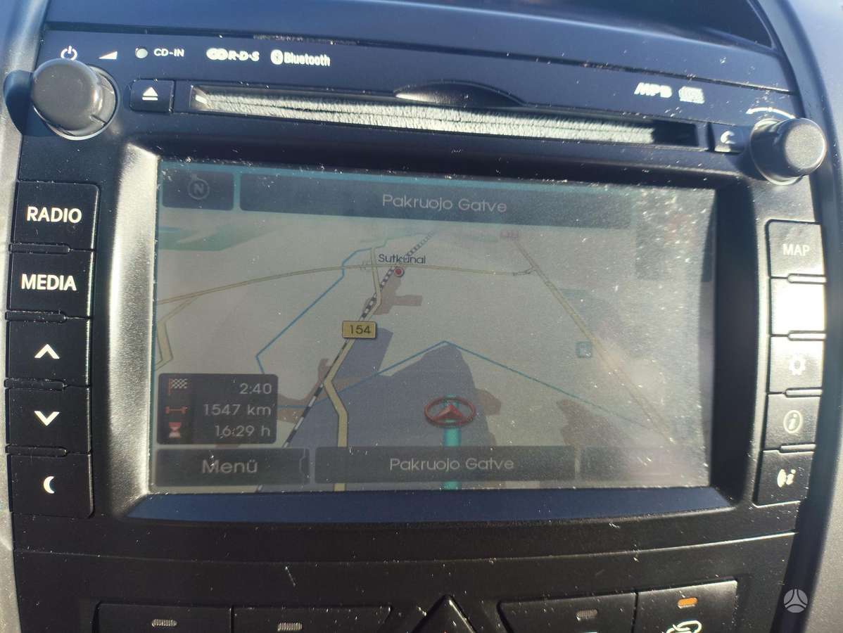 Kia Sorento 2012 — photo 8