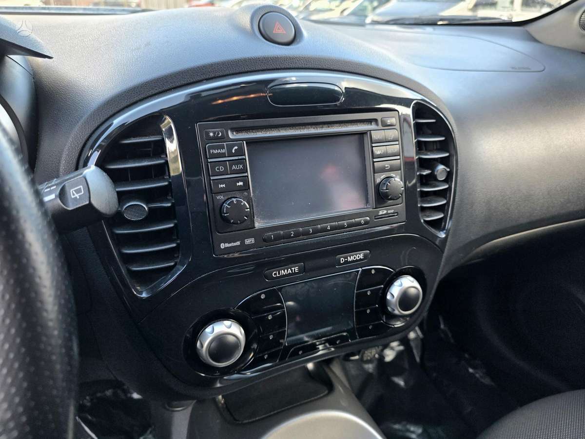 Nissan Juke 2010 — photo 30