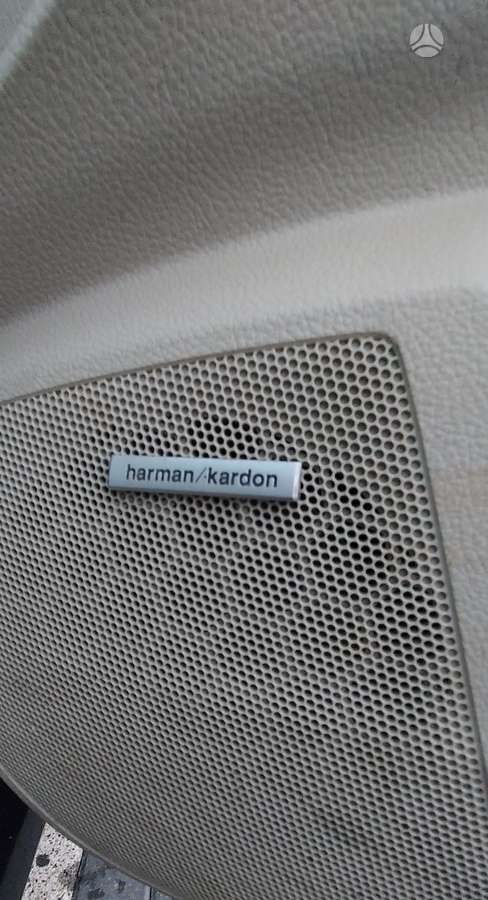Subaru Outback 2010 — фото 17