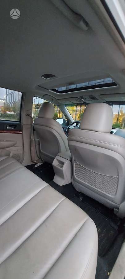 Subaru Outback 2010 — фото 20