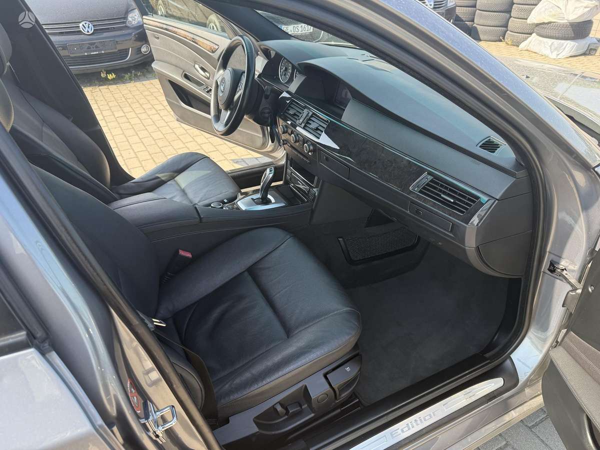 BMW 520 2009 — photo 15