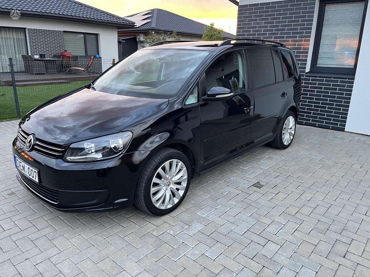 Volkswagen Touran 2011 — photo 7