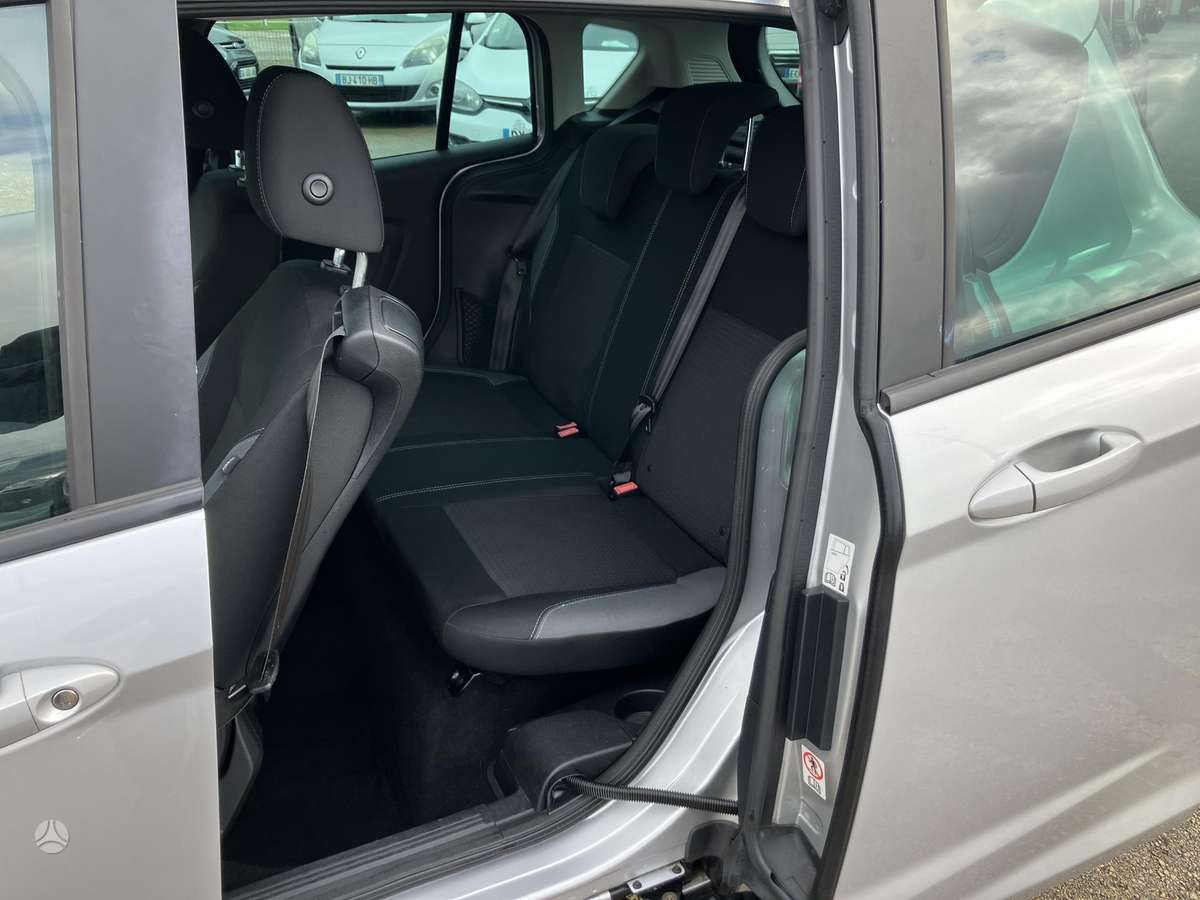 Ford B-MAX 2015 — photo 18