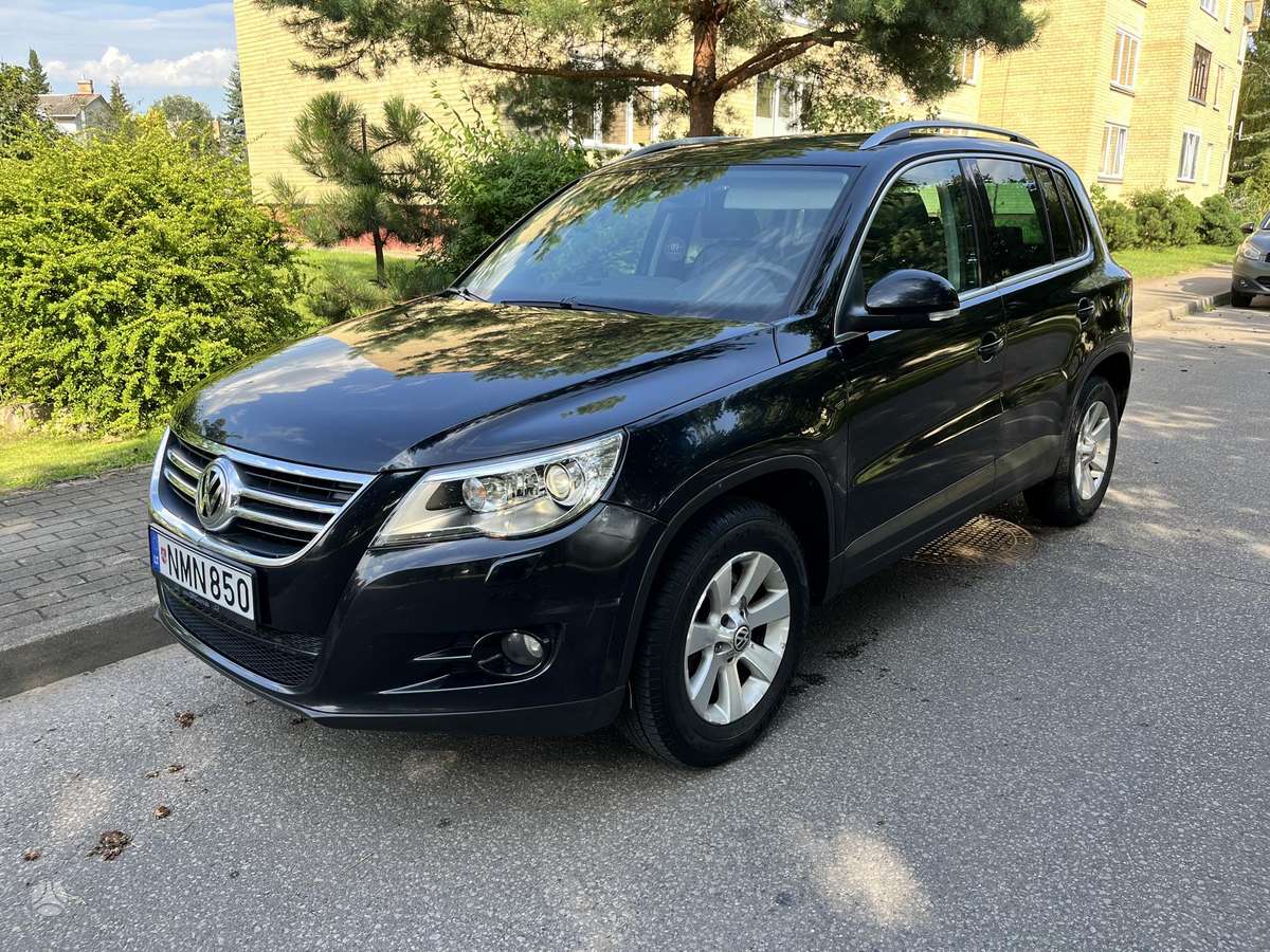 Volkswagen Tiguan 2008 — вигляд ззаду