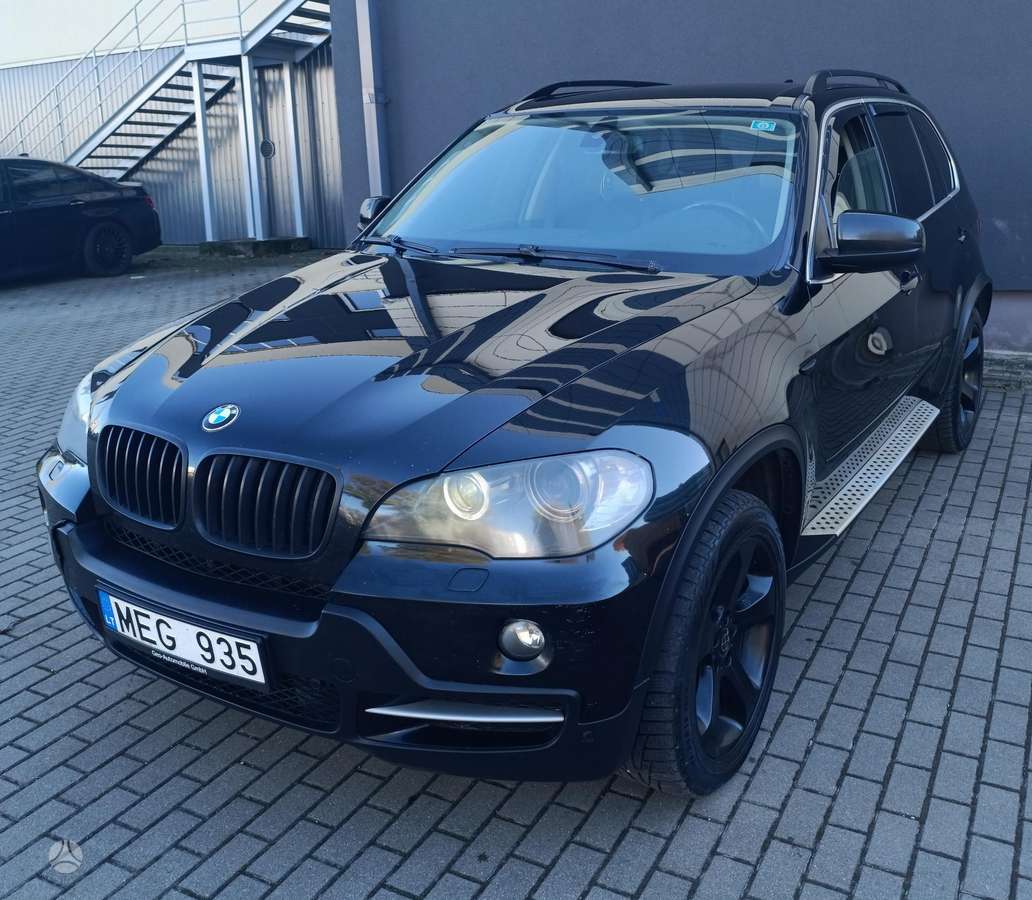 BMW X5 2010 — vehicle for AFU Ukraine