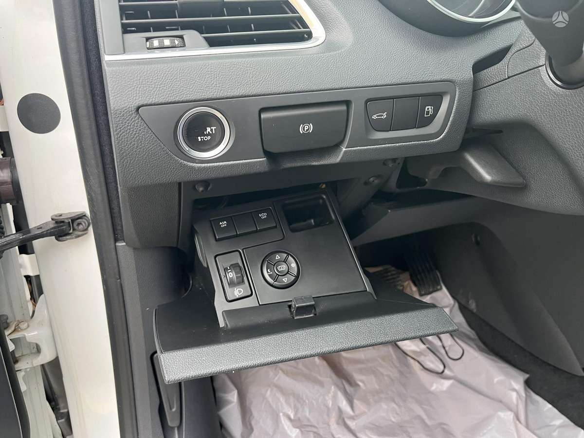 Peugeot 508 2015 — photo 19