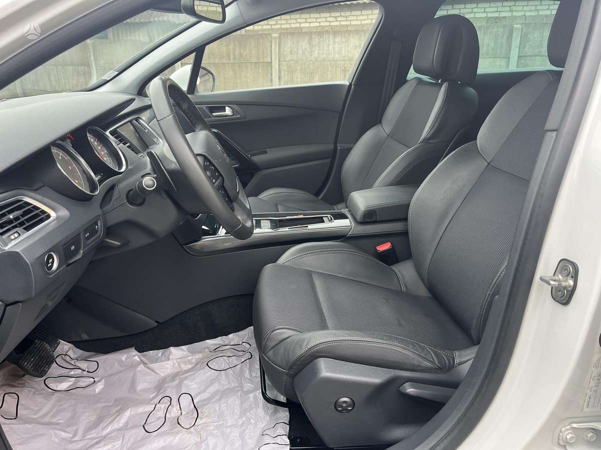 Peugeot 508 2015 — photo 20