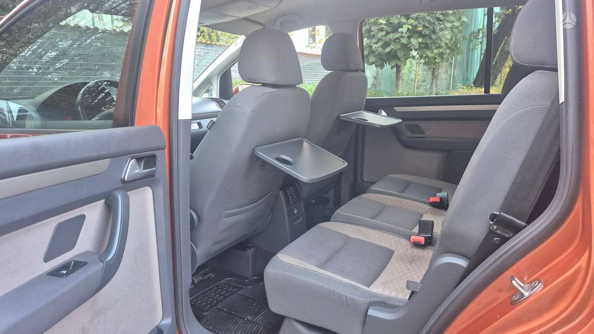 Volkswagen Touran 2007 — photo 13