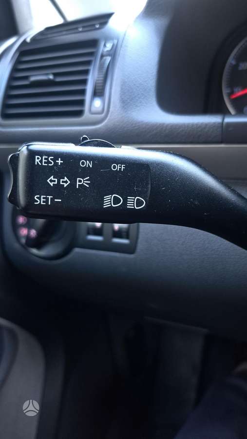 Volkswagen Touran 2007 — photo 14