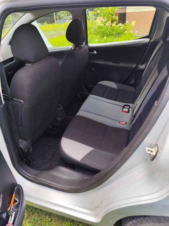 Peugeot 207 2009 — engine 1560 cm³, 90 HP (66kW)