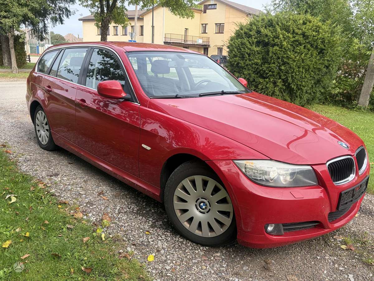 BMW 320, 2009