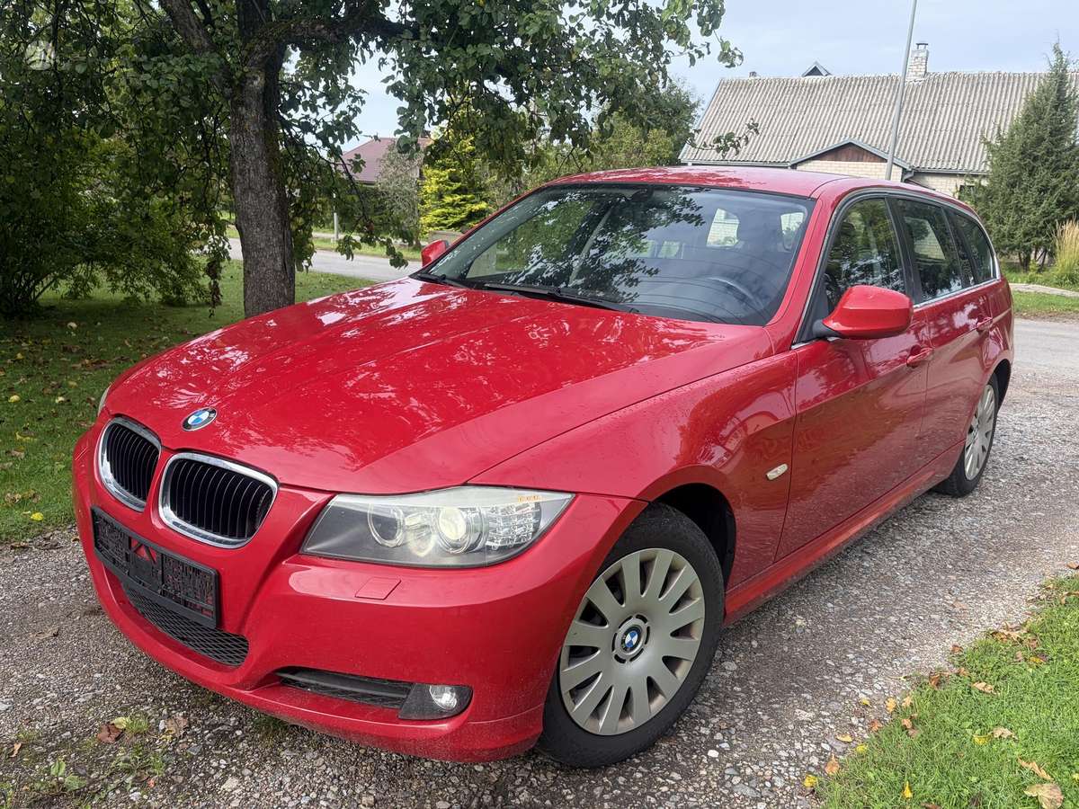 BMW 320, 2009