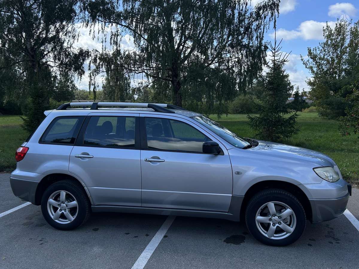Mitsubishi Outlander 2007 — photo 8
