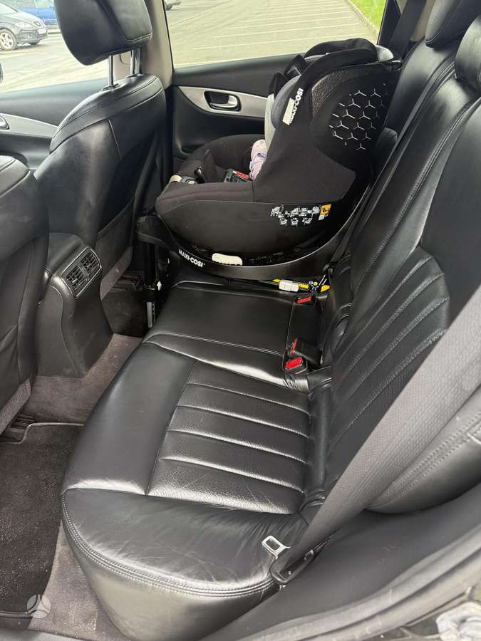 Infiniti EX30 2011 — photo 10