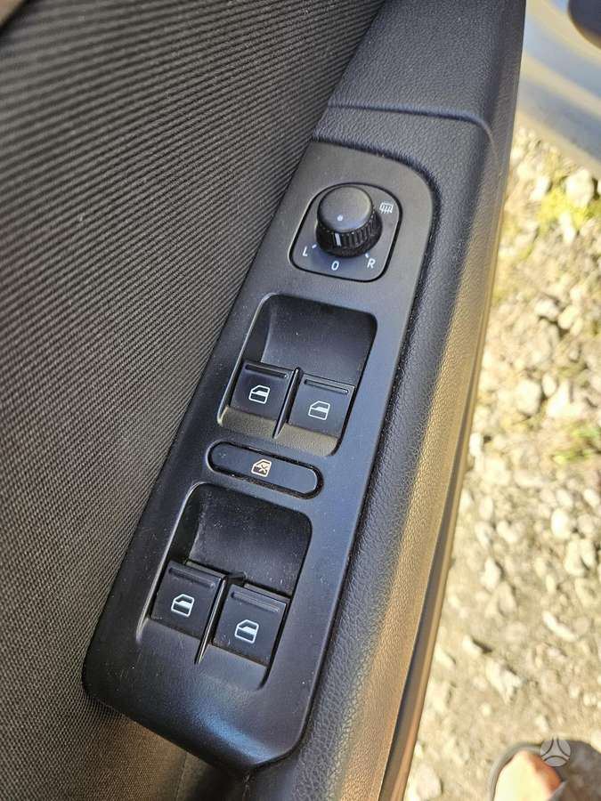Skoda Superb 2014 — photo 16
