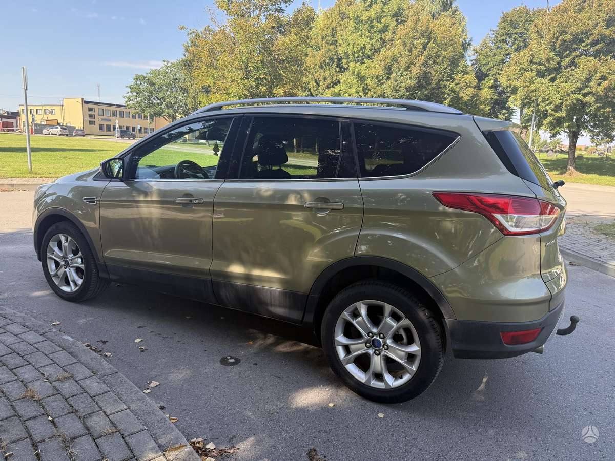 Ford Kuga 2013 — photo 5