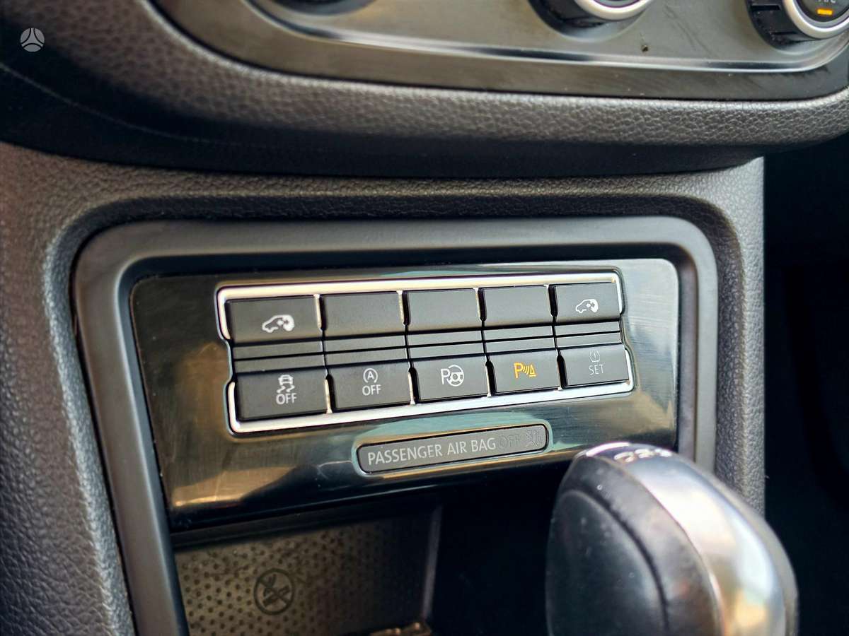 Volkswagen Sharan 2013 — photo 20