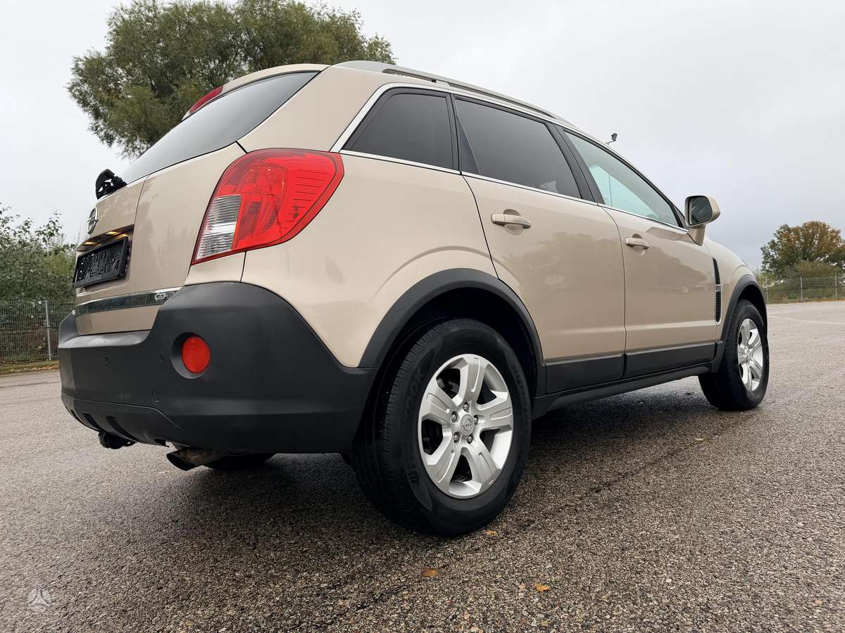Opel Antara 2013 — photo 11