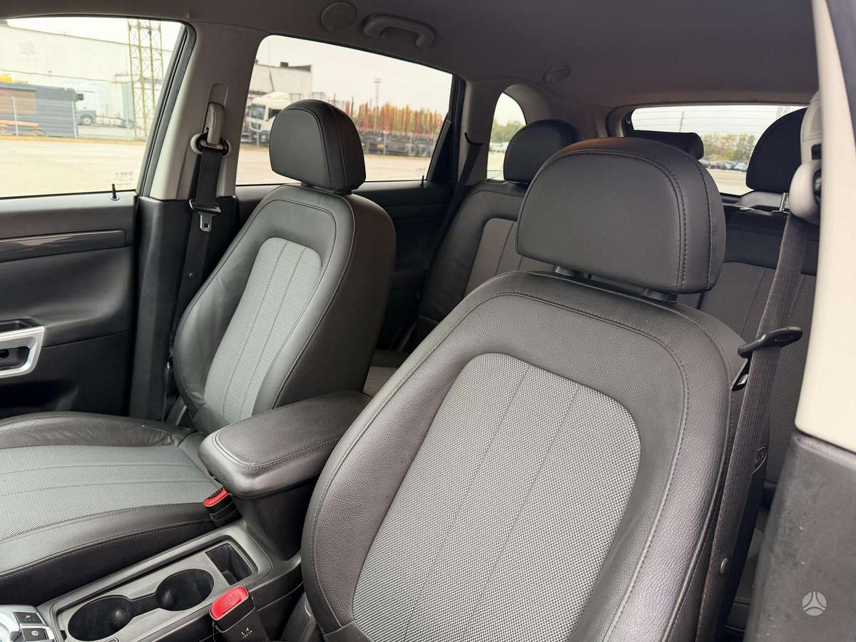 Opel Antara 2013 — photo 14