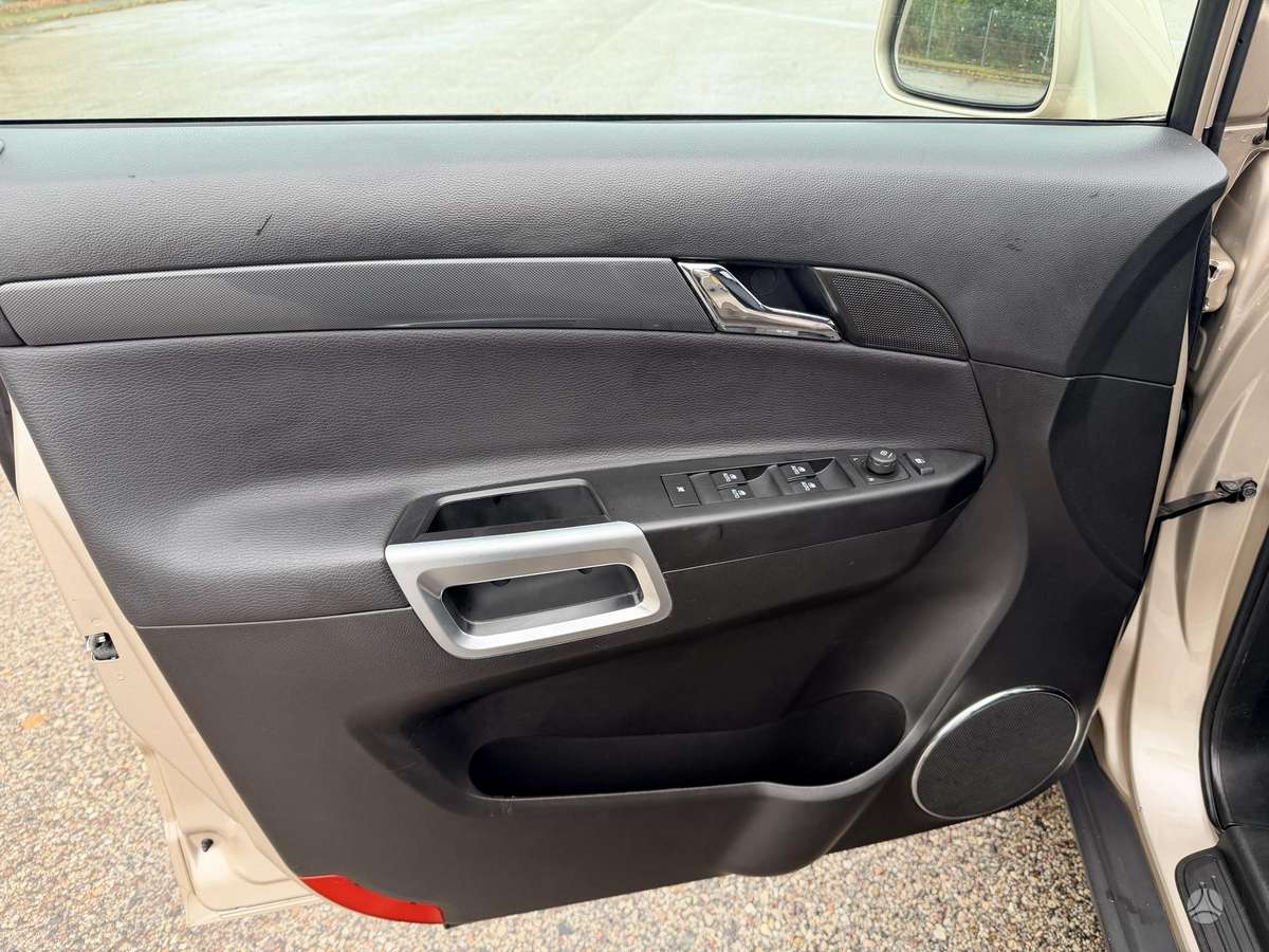 Opel Antara 2013 — photo 18