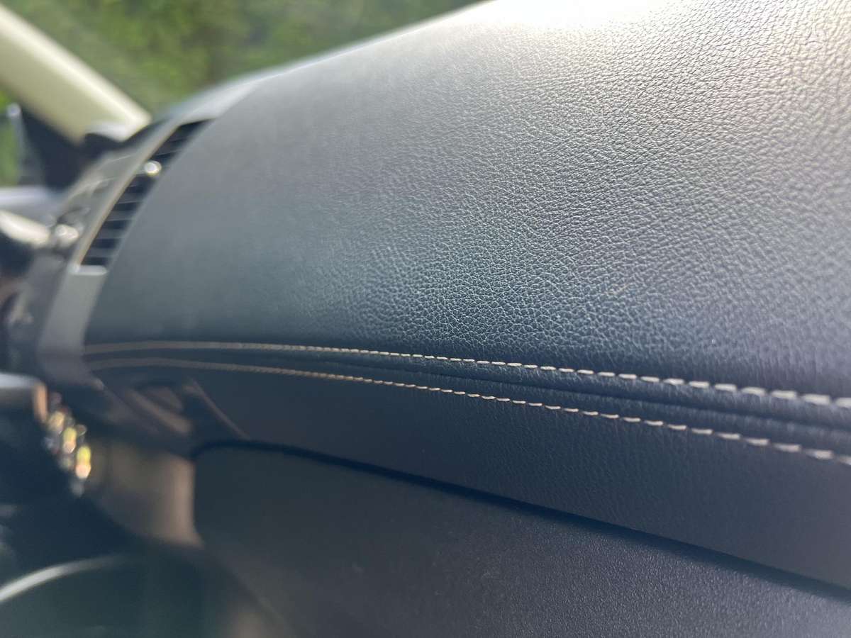 Mitsubishi Outlander 2012 — photo 18