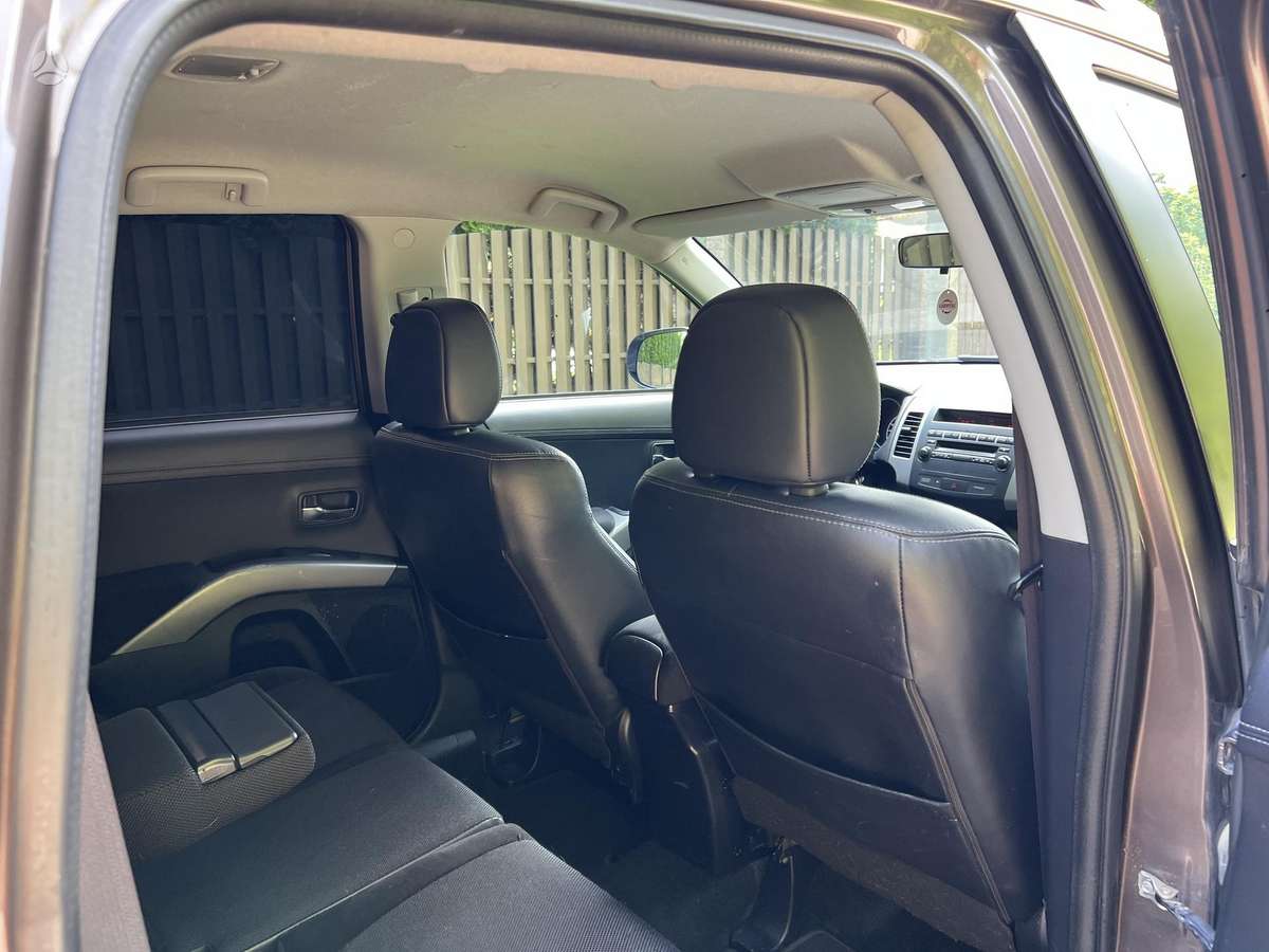 Mitsubishi Outlander 2012 — photo 21