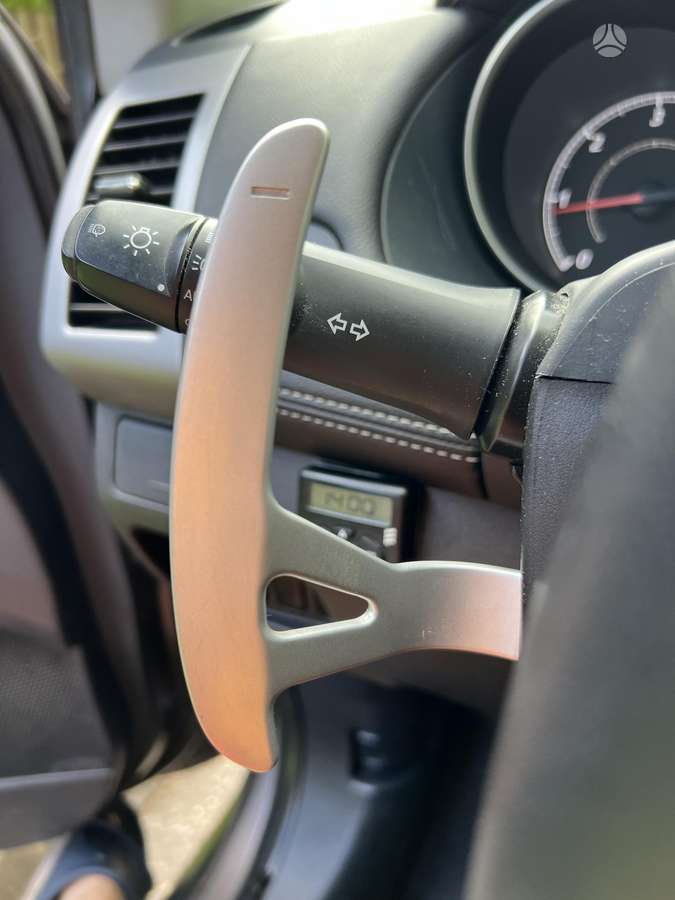 Mitsubishi Outlander 2012 — photo 25