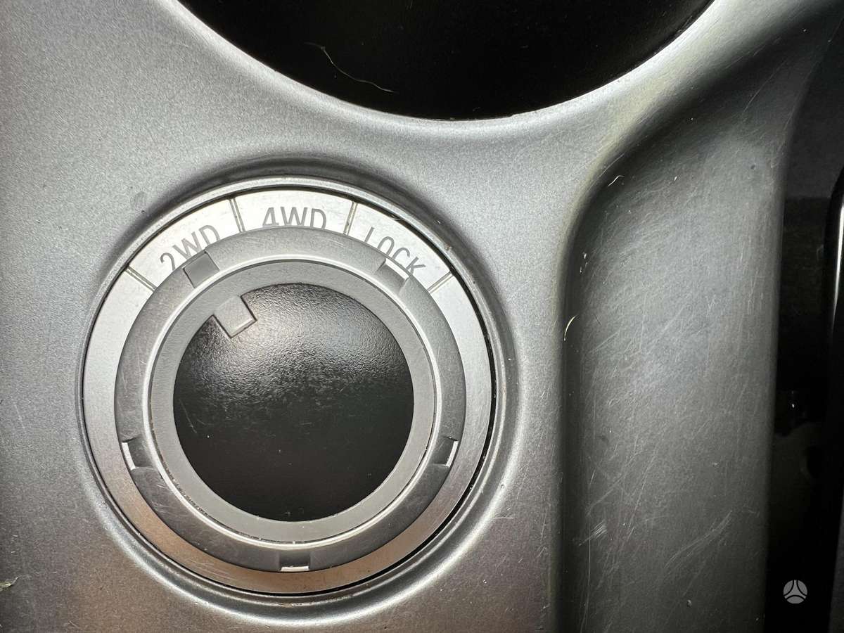 Mitsubishi Outlander 2012 — photo 29