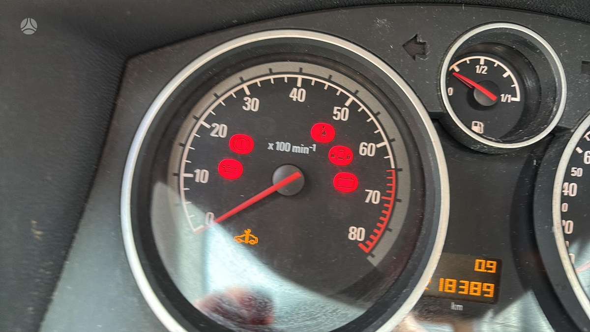 Opel Zafira 2008 — photo 10