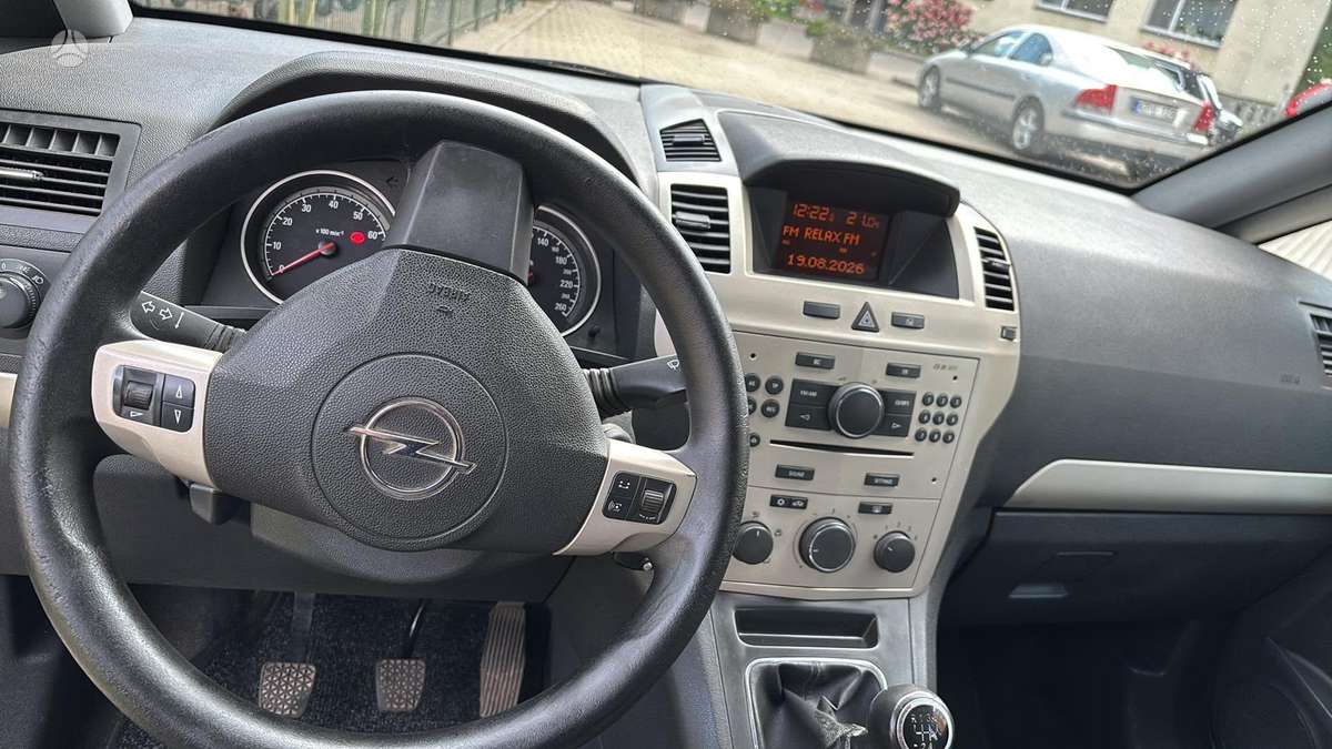 Opel Zafira 2008 — photo 9