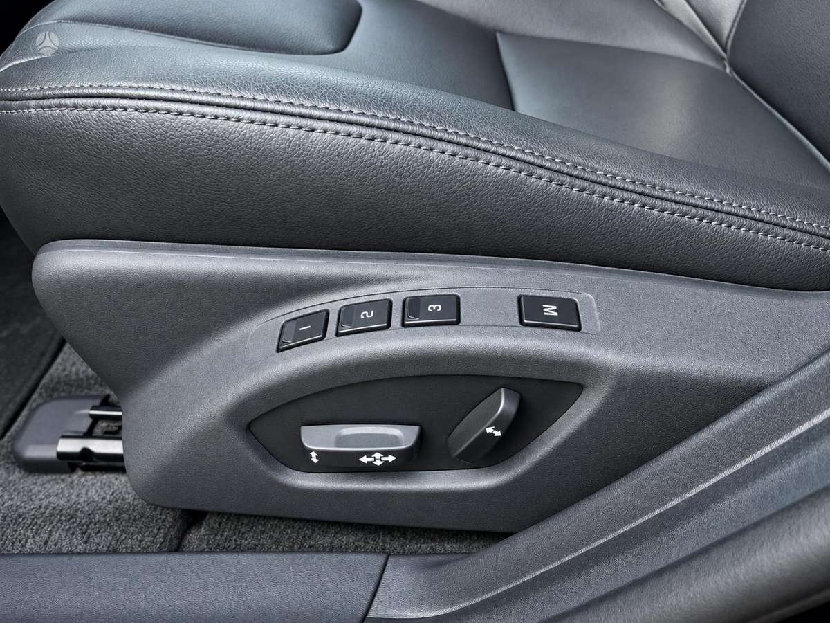 Volvo V60 2014 — photo 11