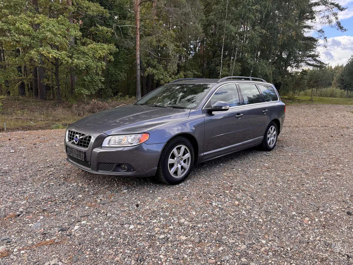 Volvo V70, 2010