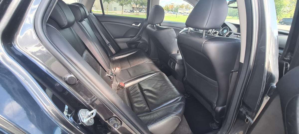 Honda Accord 2012 — photo 15