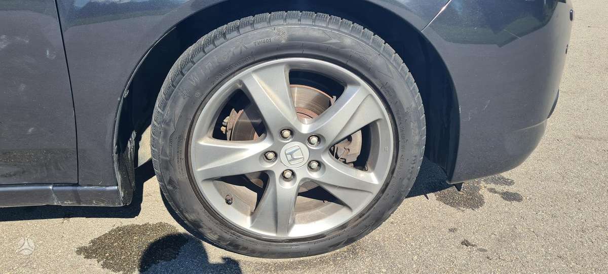 Honda Accord 2012 — photo 23