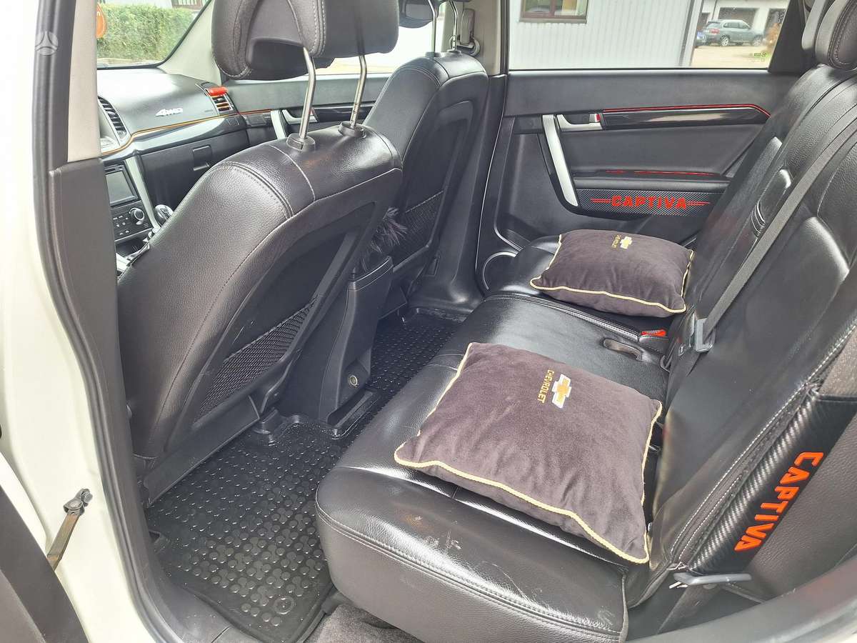 Chevrolet Captiva 2012 — photo 6