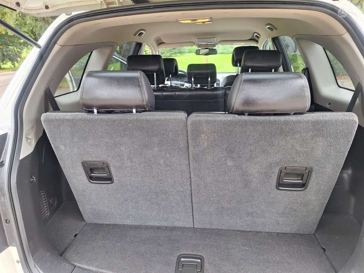Chevrolet Captiva 2012 — photo 7