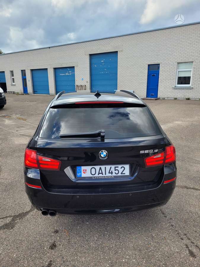 BMW 520 2011 — photo 5