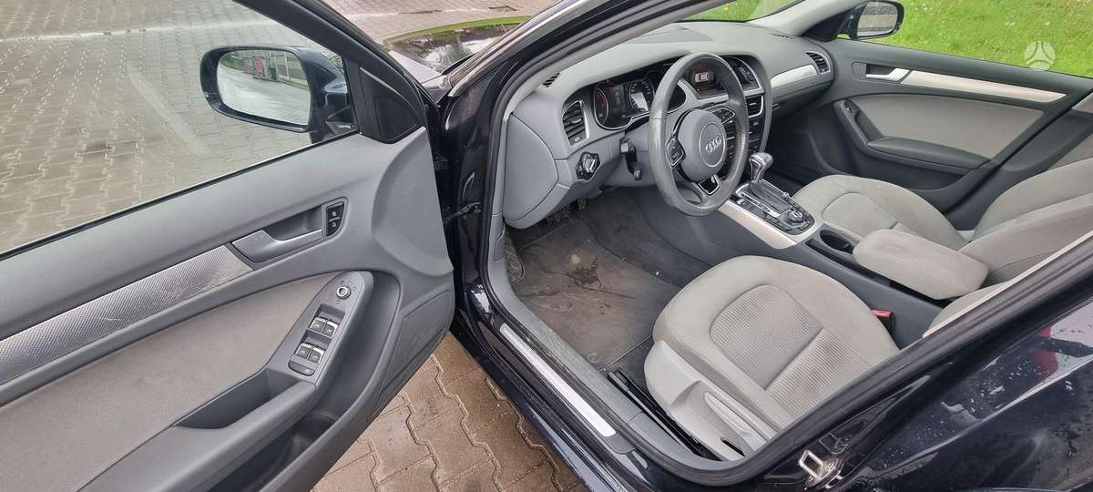 Audi A4 2014 — photo 10
