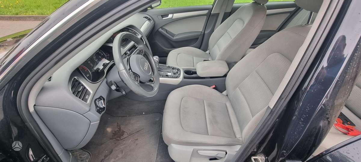 Audi A4 2014 — photo 11