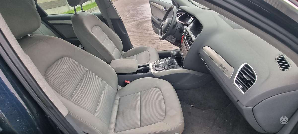 Audi A4 2014 — photo 21